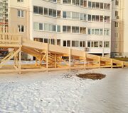 Зимняя деревянная горка "Кит 2"